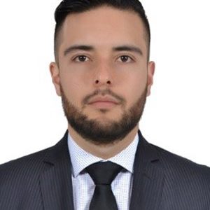 Christian-Zambrano-3×4